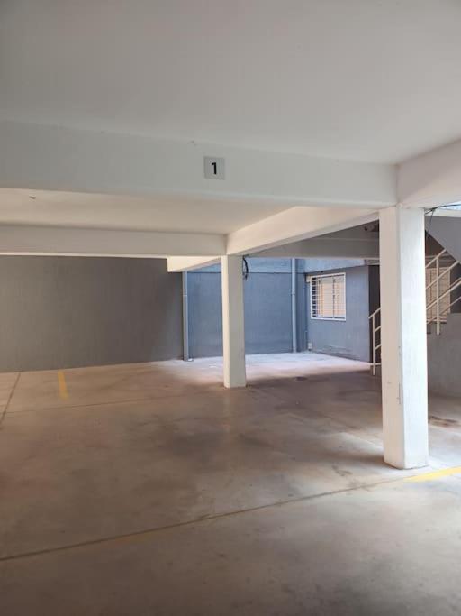 Centro - Departamento Con Cochera Apartment *